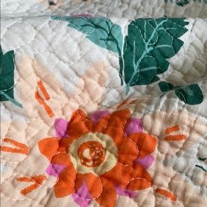 Meet your Posher, Logan